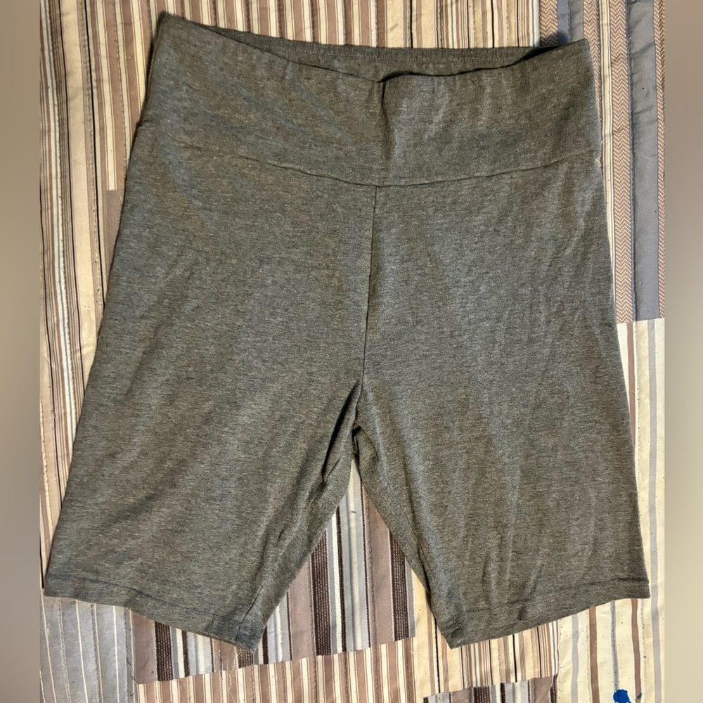 High waited biker shorts